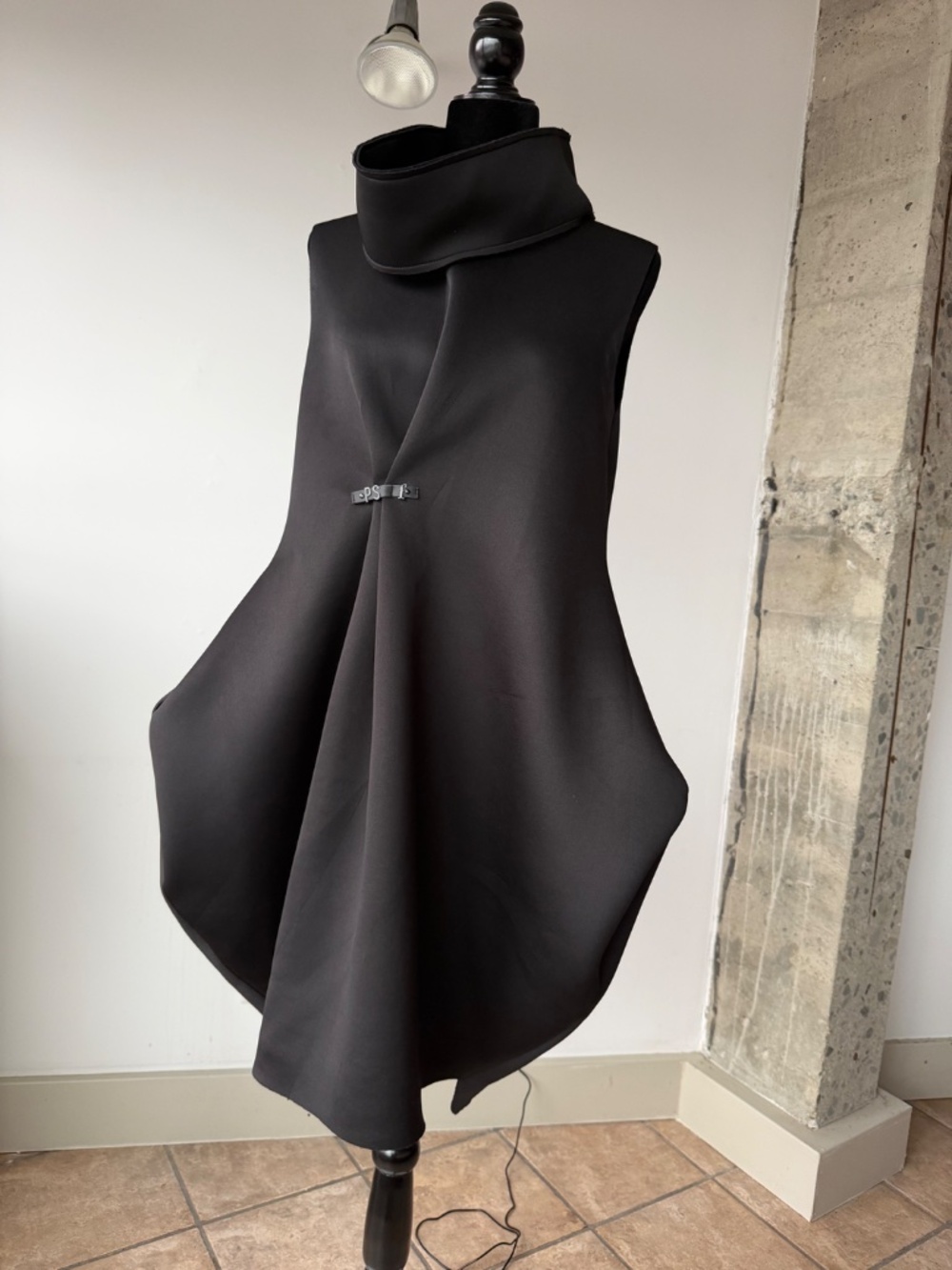 PS Fashion Black Sculptural Neoprene Dress Detachable Funnel Collar Avant-Garde